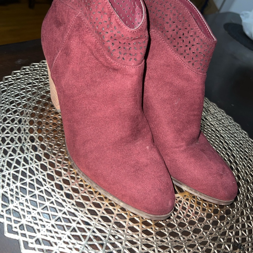 Violet & Red Jackson Laser Cut Topline Booties